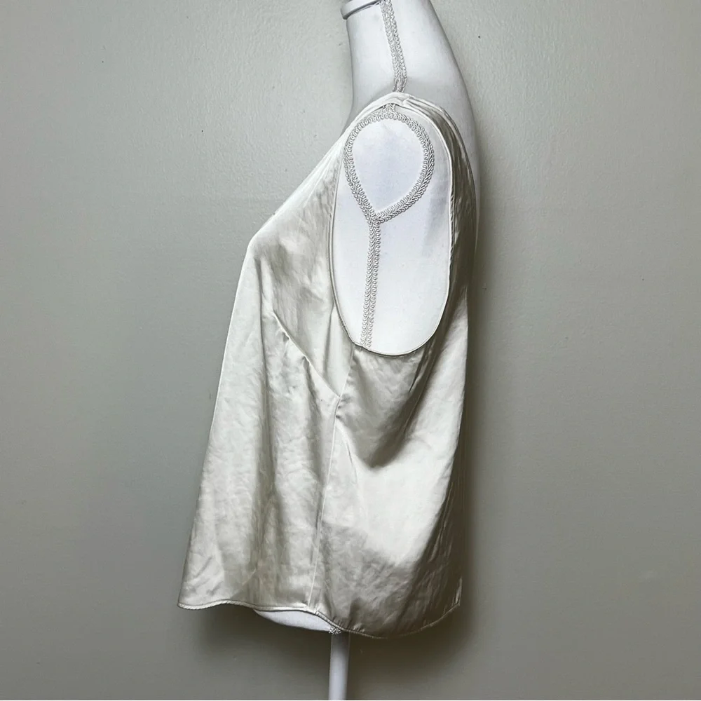 H&M Premium Satin Tank (L) – Luxe Ivory Essential - Picture 4 of 7